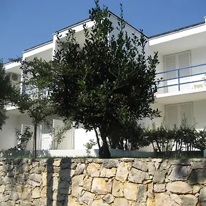 Adria Beach Vendégház Novi Vinodolski