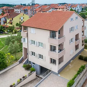 Nada Apartman